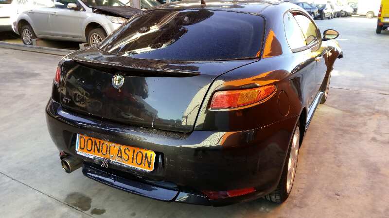 ALFA ROMEO GT (125) 2004
