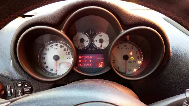 ALFA ROMEO GT (125) 2004