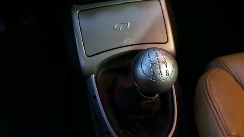 ALFA ROMEO GT (125) 2004