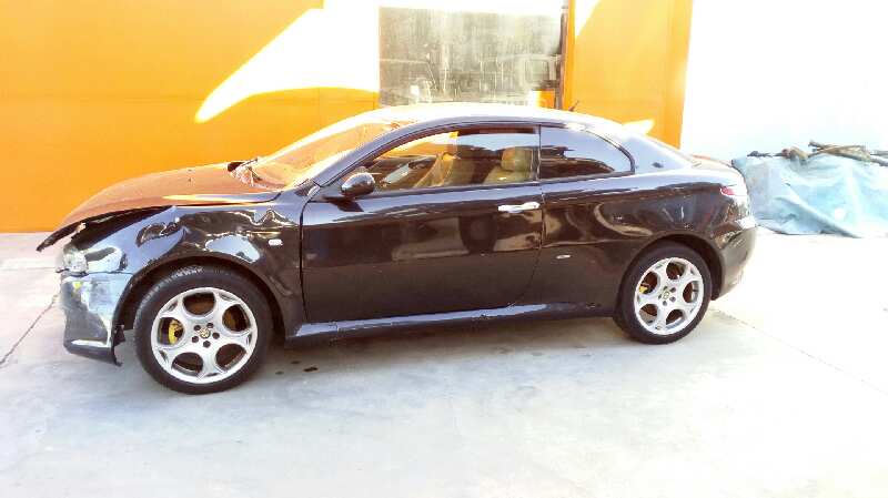 ALFA ROMEO GT (125) 2004