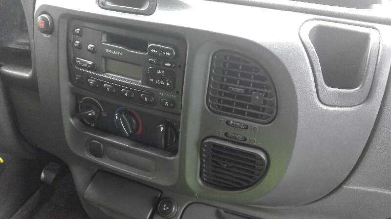FORD TRANSIT CAJA CERRADA, MEDIA (FY) (2000 =>) 2000