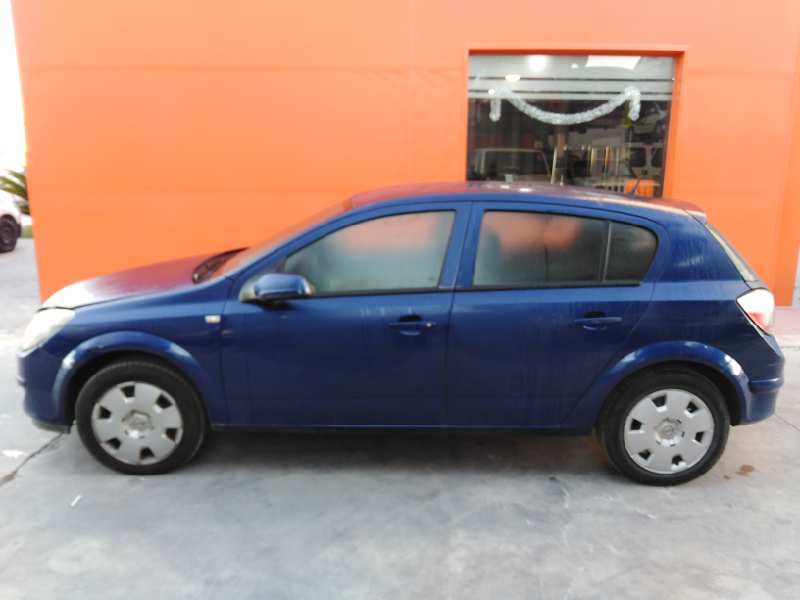OPEL ASTRA H BERLINA 2004