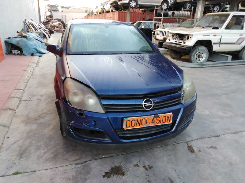 OPEL ASTRA H BERLINA 2004