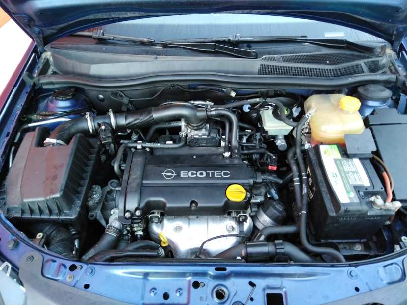 OPEL ASTRA H BERLINA 2004