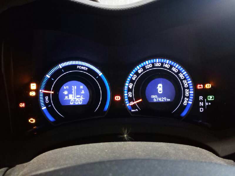 TOYOTA AURIS 2010