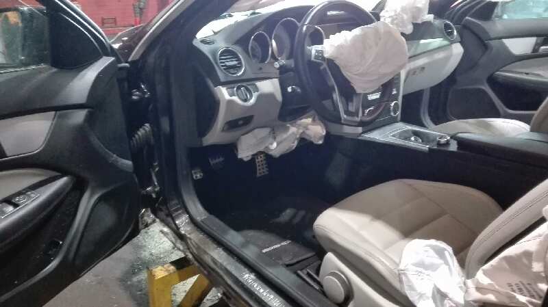 ASIENTO DELANTERO DERECHO