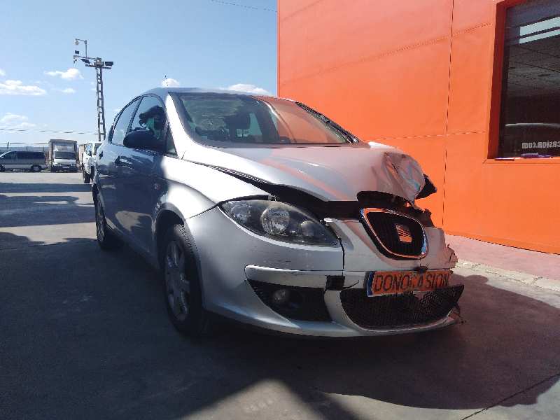 CERRADURA PUERTA TRASERA DERECHA 
