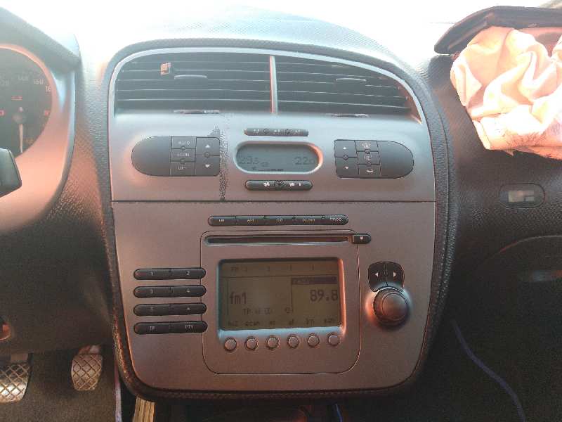 SISTEMA AUDIO / RADIO CD