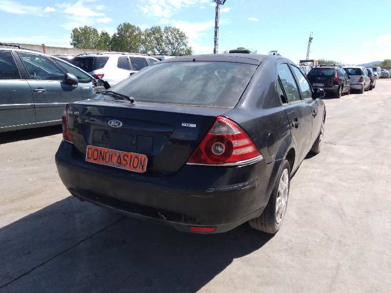 FORD MONDEO BERLINA (GE) 2000