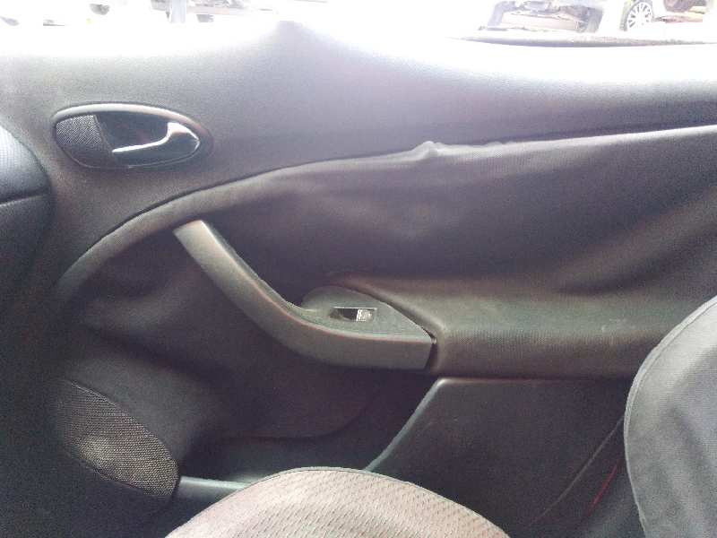 CERRADURA PUERTA TRASERA IZQUIERDA 