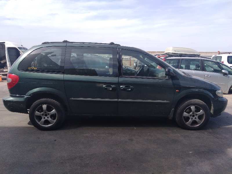 CHRYSLER VOYAGER (RG) 2001