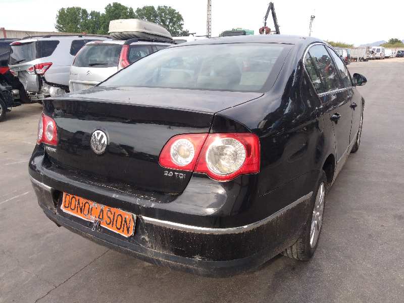 VOLKSWAGEN PASSAT BERLINA (3C2) 2005