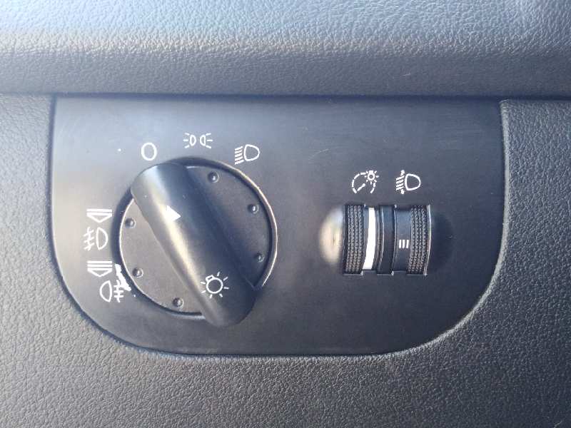 CERRADURA PUERTA DELANTERA DERECHA