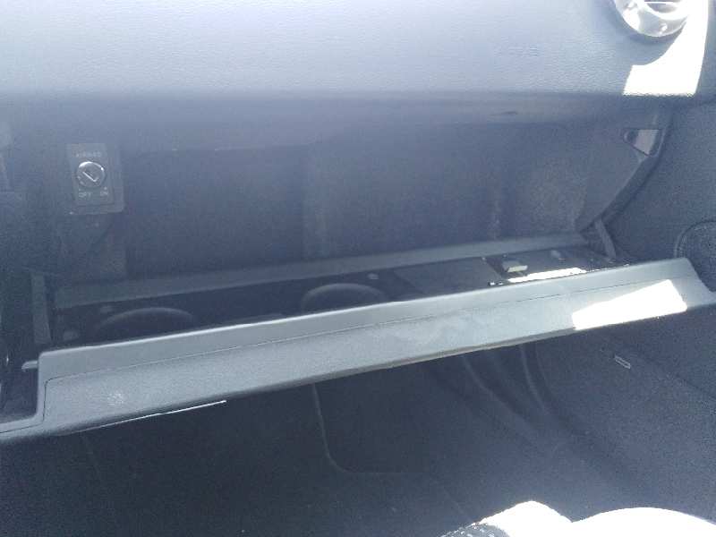 CERRADURA PUERTA DELANTERA DERECHA