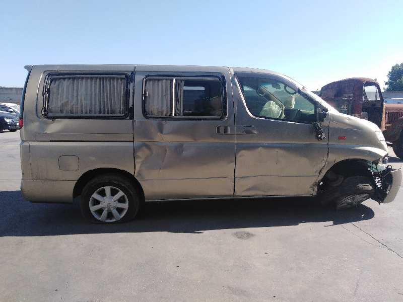 NISSAN ELGRAND (2002-2010) 0