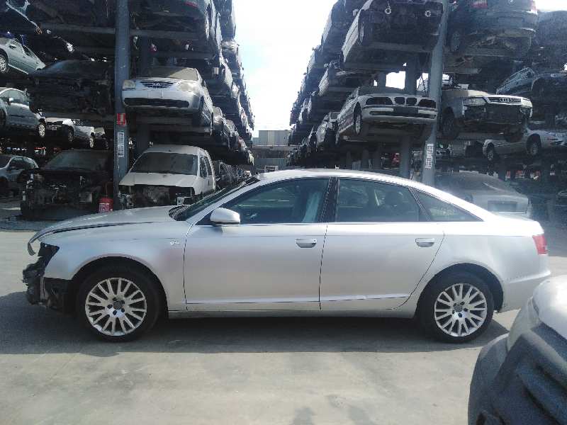 AUDI A6 BERLINA (4F2) 2004