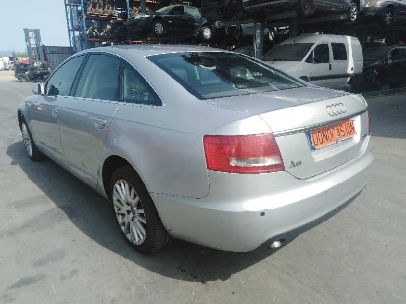 AUDI A6 BERLINA (4F2) 2004