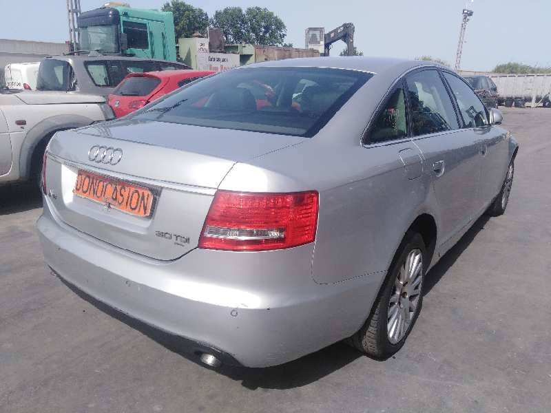 AUDI A6 BERLINA (4F2) 2004