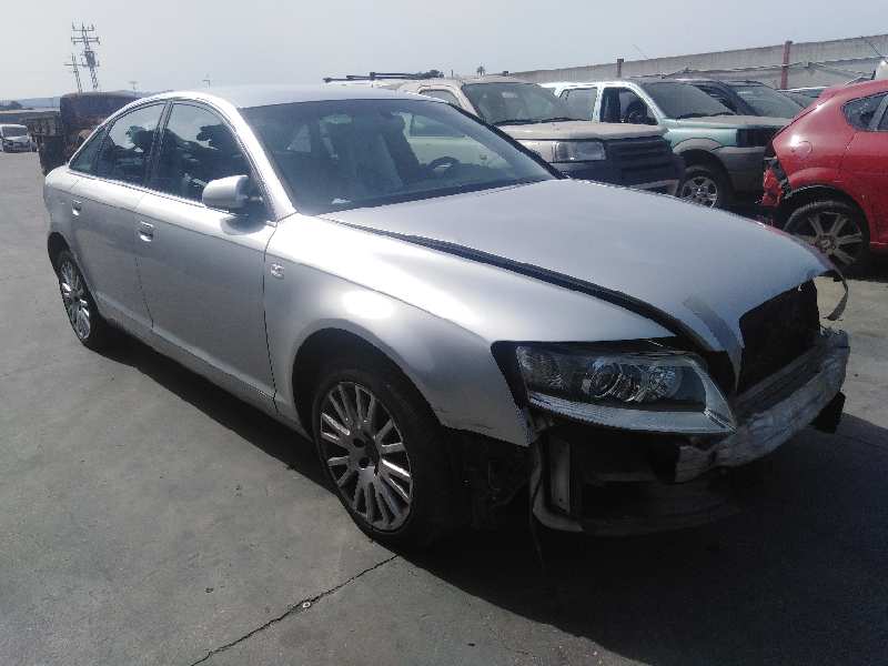 AUDI A6 BERLINA (4F2) 2004