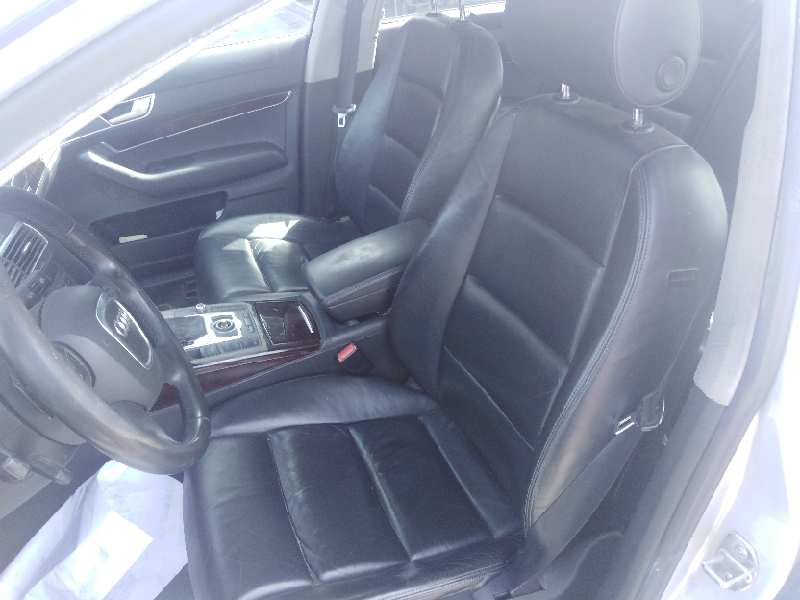 AUDI A6 BERLINA (4F2) 2004