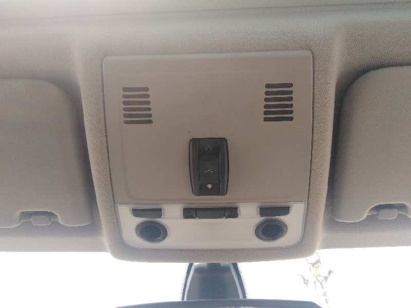 PUERTA TRASERA IZQUIERDA
