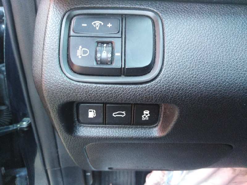 RETROVISOR IZQUIERDO