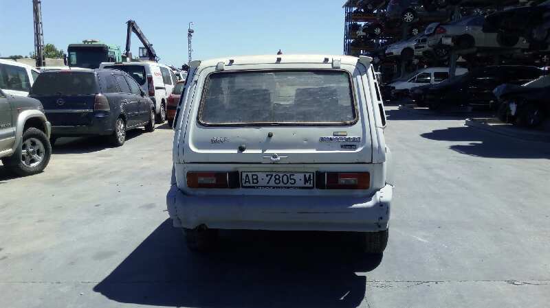 LADA NIVA ( 2121 / 21213 / 21214 / 21215 ) 1985