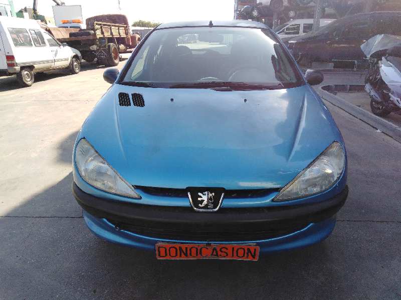PEUGEOT 206 BERLINA 1998