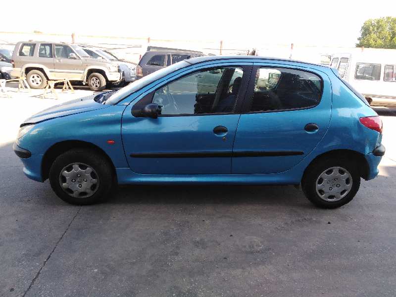 PEUGEOT 206 BERLINA 1998