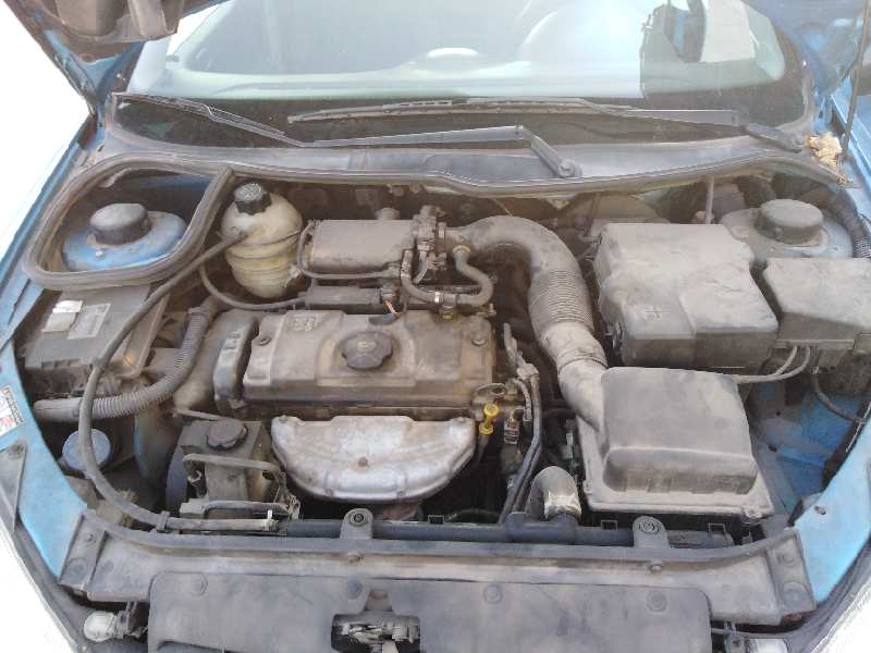 PEUGEOT 206 BERLINA 1998
