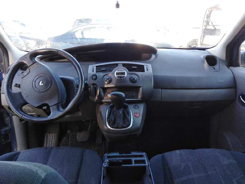 RENAULT SCENIC II 2003