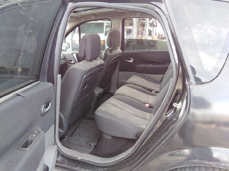 RENAULT SCENIC II 2003