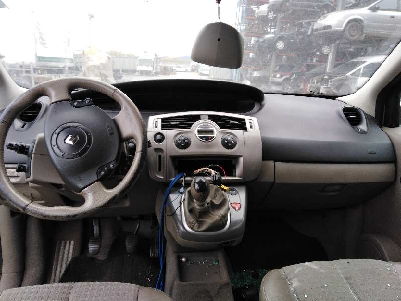 RENAULT SCENIC II 2003