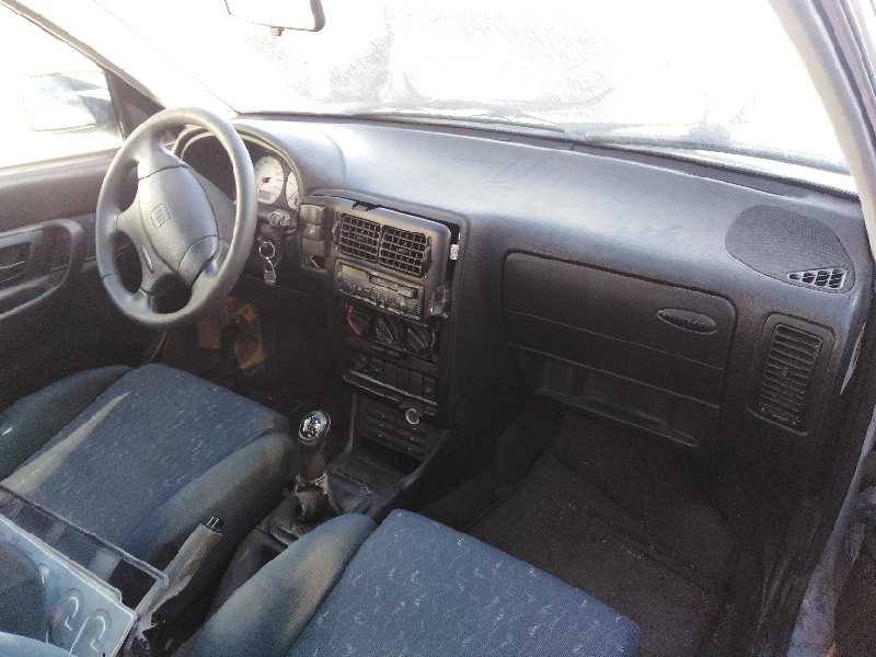 SEAT CORDOBA BERLINA (6K2) 1993