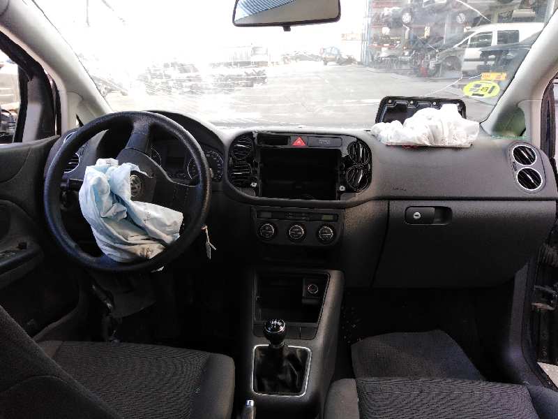 ASIENTO DELANTERO IZQUIERDO