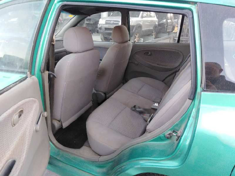 KIA RIO 2000