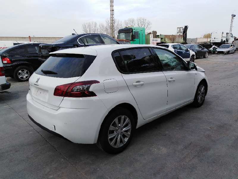 PEUGEOT 308 2013