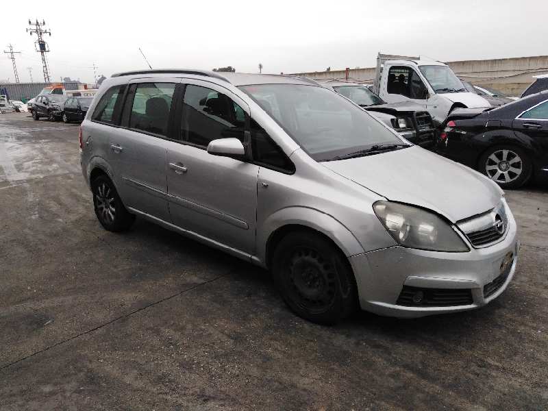 OPEL ZAFIRA B 2005