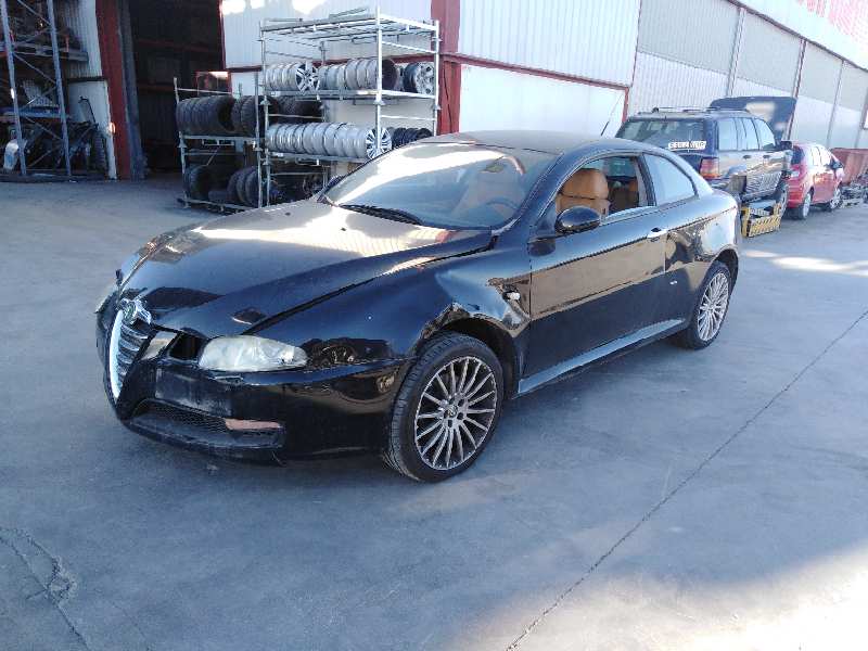 ALFA ROMEO GT (125) 2004