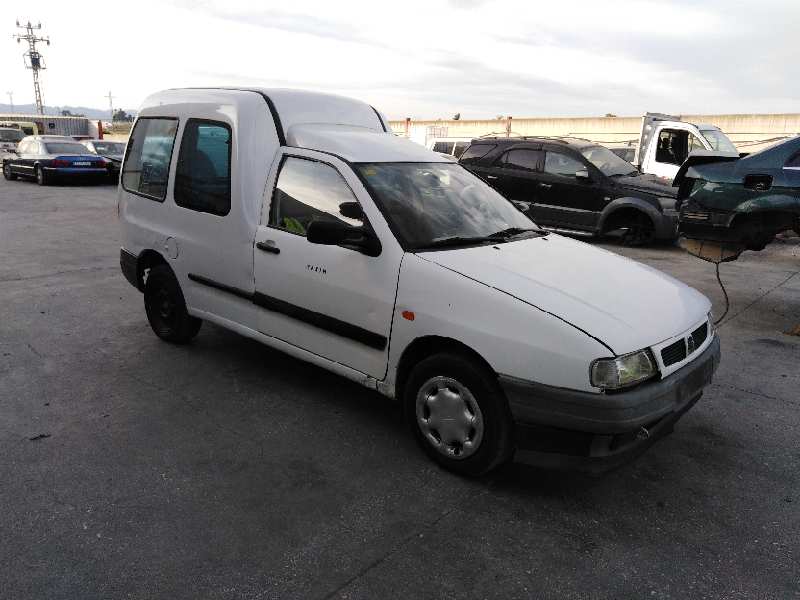 SEAT INCA (6K9) 1995