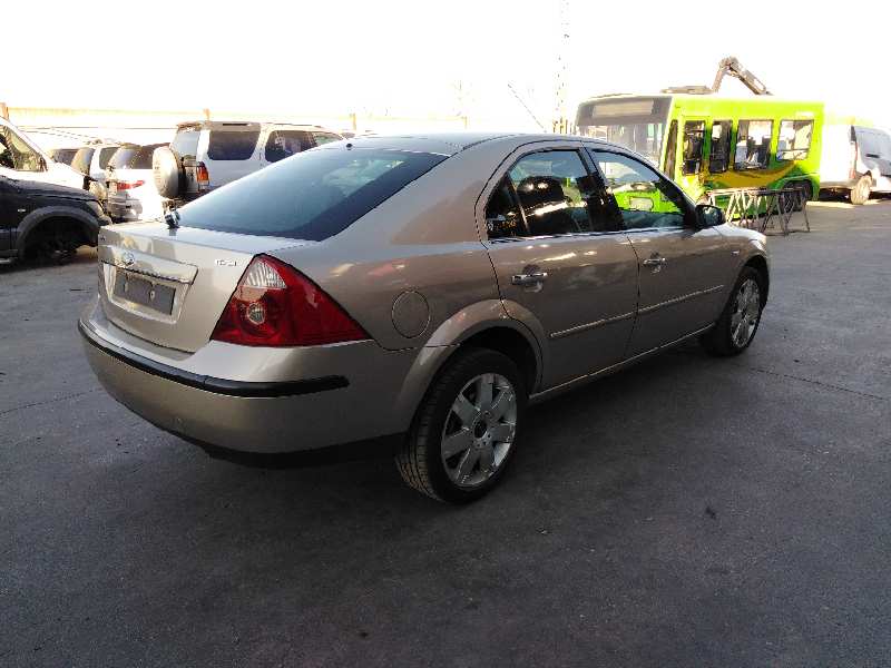 FORD MONDEO BERLINA (GE) 2000