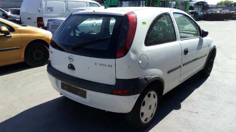 OPEL CORSA C 2000