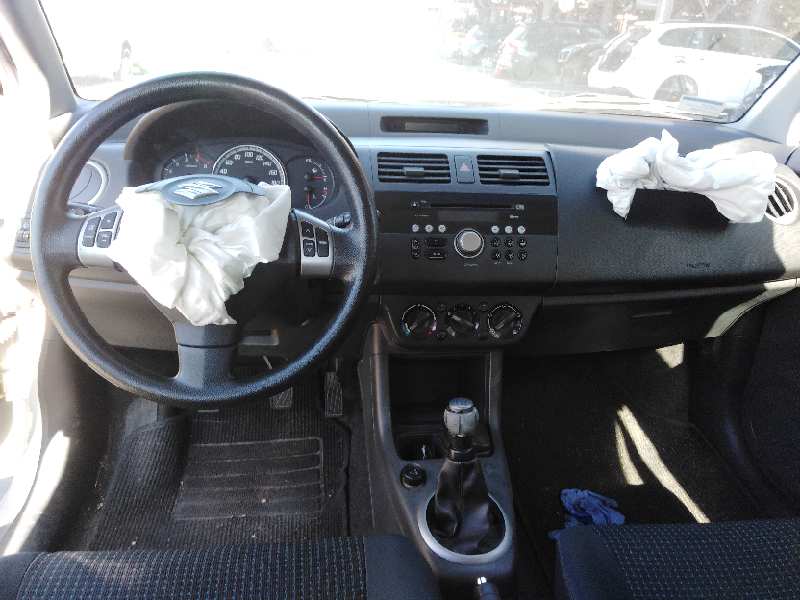 ASIENTO DELANTERO IZQUIERDO