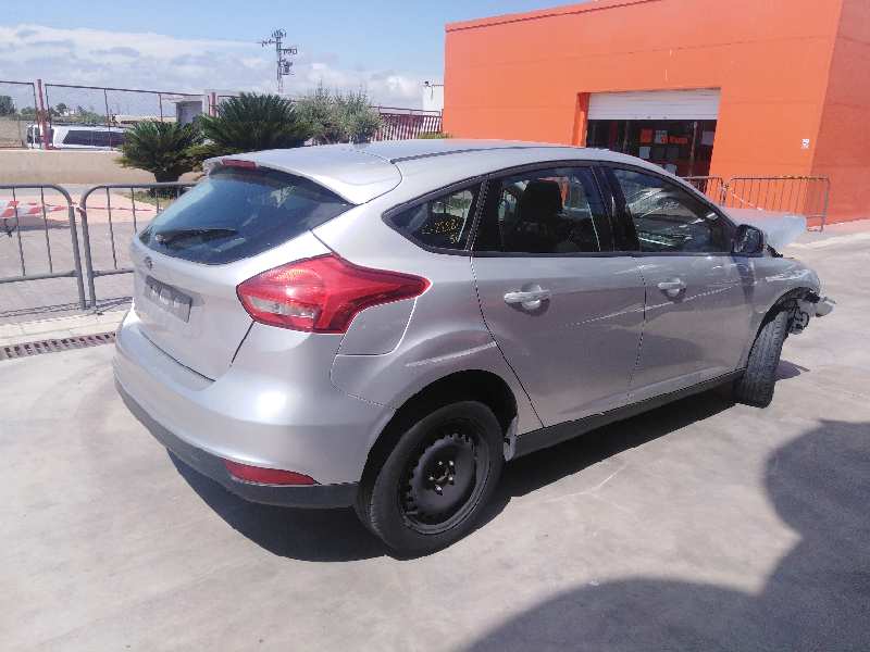 PORTON TRASERO