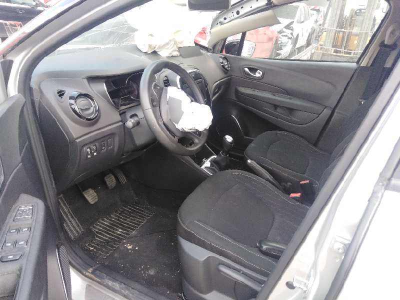 ASIENTO DELANTERO IZQUIERDO