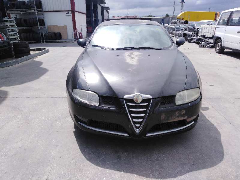 ALFA ROMEO GT (125) 2004