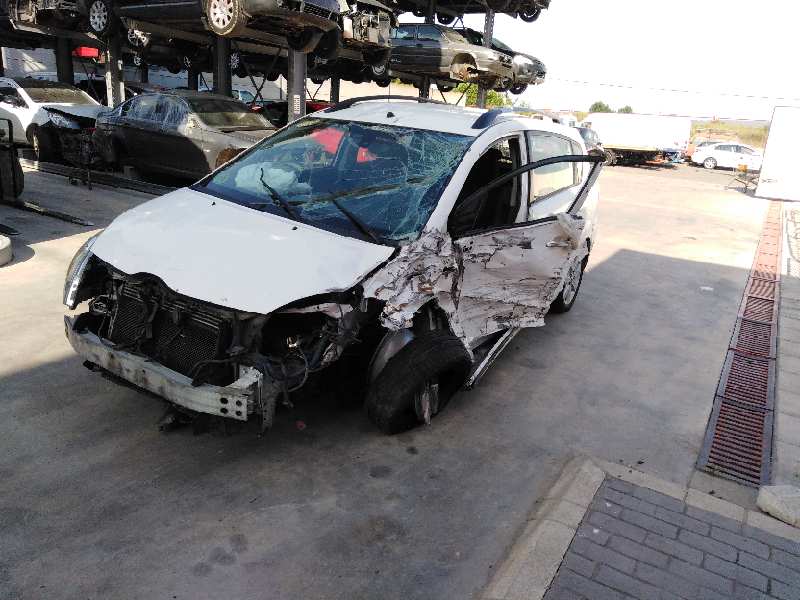 TOYOTA COROLLA VERSO (R1) 2004