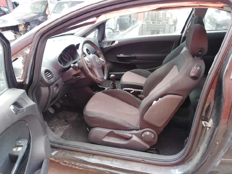 OPEL CORSA D 2006