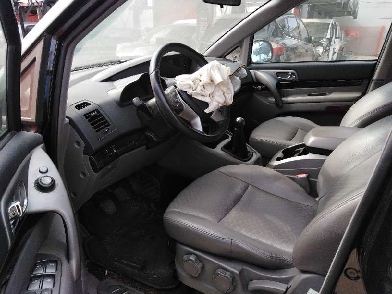 SSANGYONG RODIUS 2005