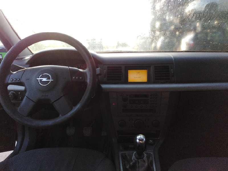 OPEL VECTRA C BERLINA 2002